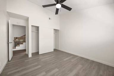 Main picture of 2614 Andover Ave