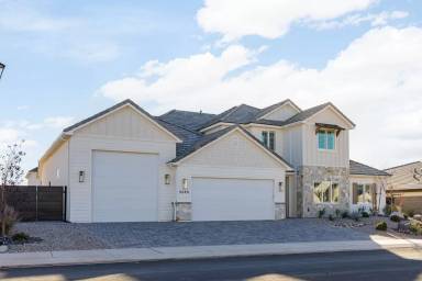 Main picture of 5245 W 1930 S