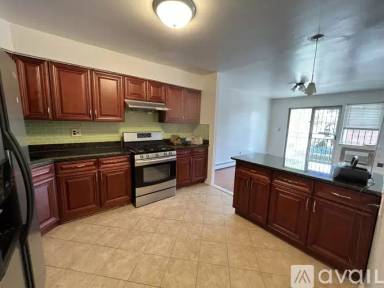 Main picture of 9207 51st Ave