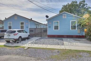 Main picture of 4530 Urquhart St