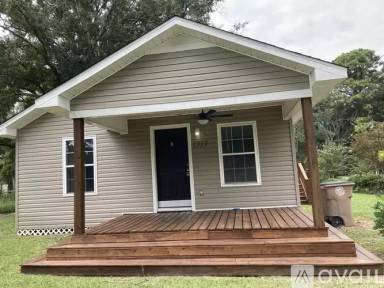 Main picture of 1313 Keith St