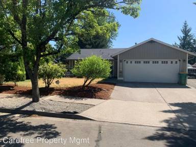 Main picture of 2214 SW Spence Ct