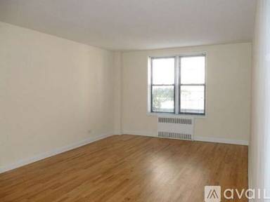 Main picture of 6715 Dartmouth St