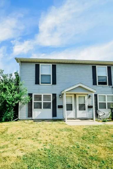 Main picture of 2225 Yorktowne Dr