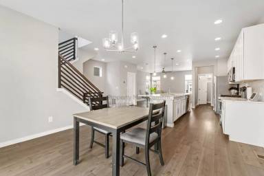 Main picture of 7253 Rosa Belle Hts