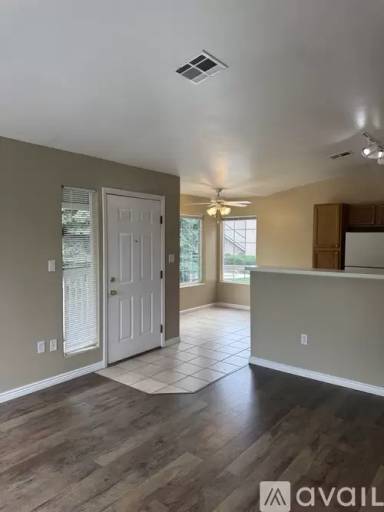 Main picture of 8438 Thunder Ridge Way