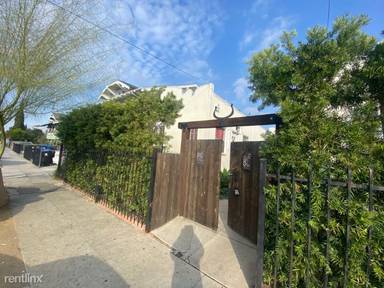 Main picture of 1520 2/5 Menlo Ave