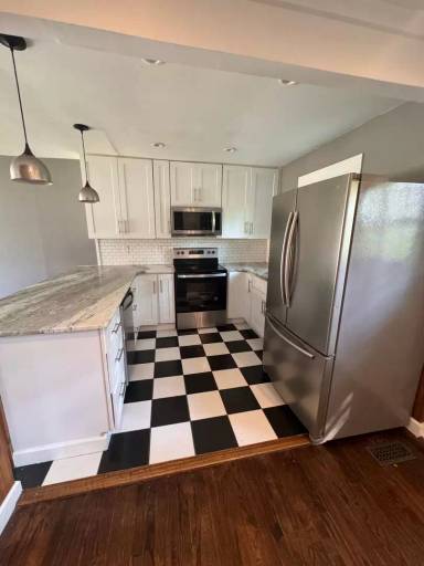 Main picture of 317 Christopher Dr