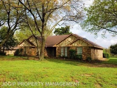Main picture of 223 N Beltwoods Dr