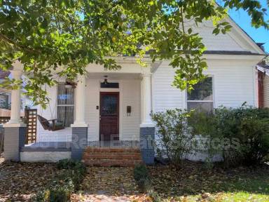 Main picture of 2069 Vinton Ave