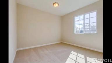 Main picture of 5327 Ogden St