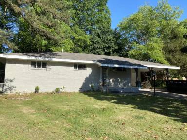 Main picture of 45 Belmont Dr