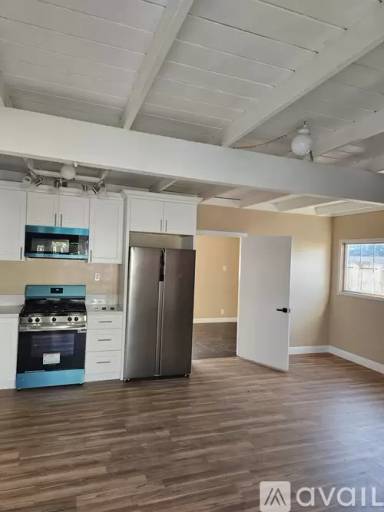 Main picture of 15515 Harvest Ave