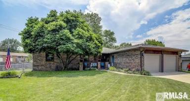 Main picture of 2662 Baronne Dr