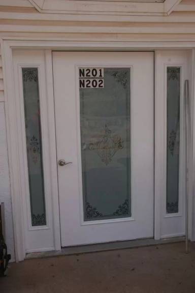 Main picture of 1060 N Louis St