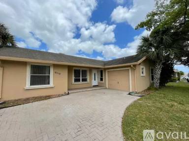 Main picture of 9319 Southampton Pl