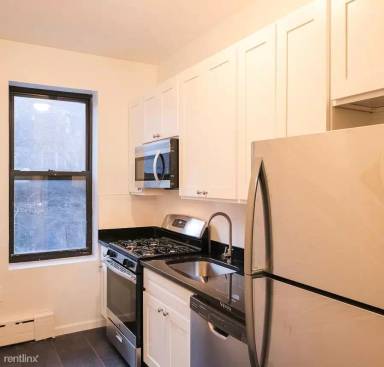 Main picture of 787 Washington Ave