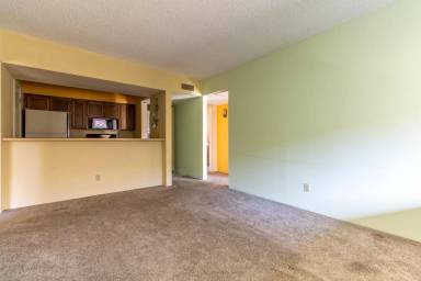 Main picture of 7664 E 22nd St