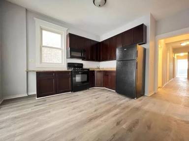 Main picture of 2108 N Keeler Ave