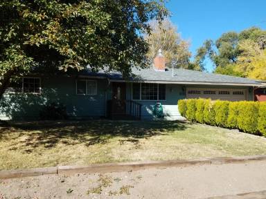 Main picture of 4328 Gary St