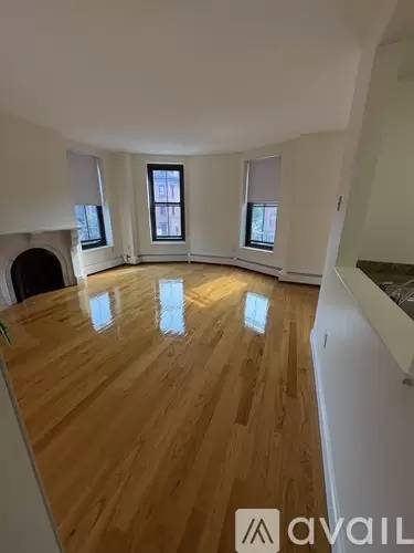 Main picture of 586 Massachusetts Ave