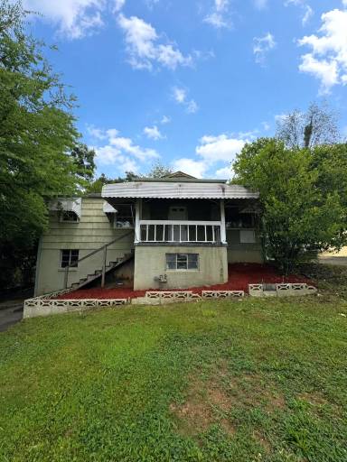 Main picture of 7801 Vienna Ave
