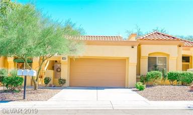Main picture of 2760 Desert Crystal Dr