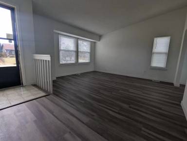 Main picture of 444 Spring Grove Ave