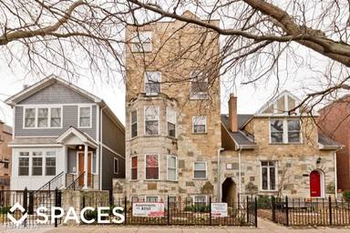 Main picture of 3524 N Marshfield Ave