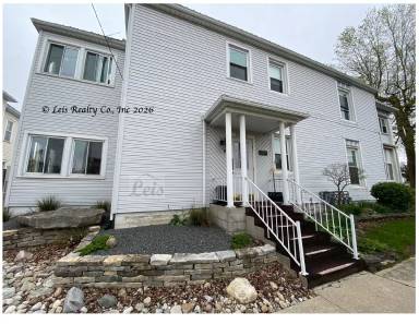 Main picture of 404 Sycamore St