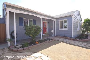 Main picture of 4902 Pacific Coast Hwy