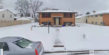 Main picture of 5830 2nd St NE