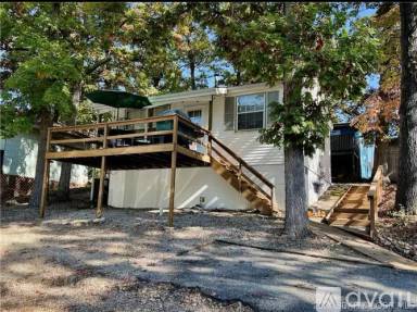 Main picture of 1052 Diggs Rd