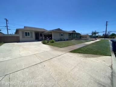 Main picture of 8026 Calendula Dr
