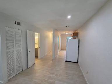 Main picture of 6325 Omoko St