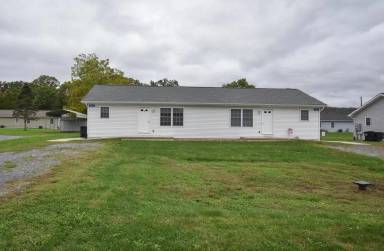 Main picture of 951 Fourth St