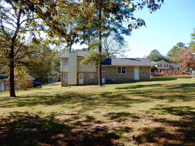 Main picture of 1113 Oakstone Dr