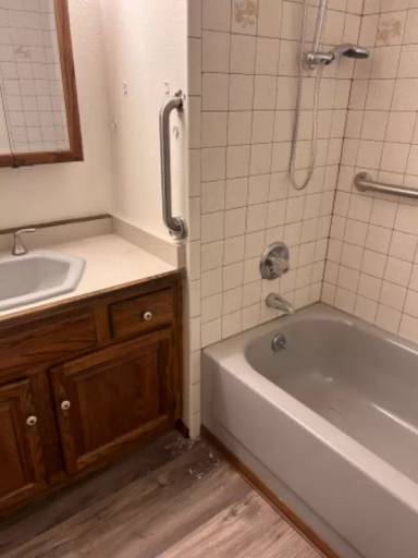 Main picture of 5775 Southmoor Dr
