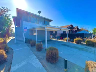 Main picture of 1258 E 77th Pl