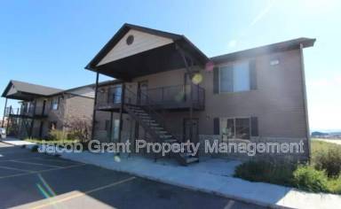 Main picture of 245 Opal Ct