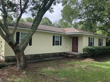 Main picture of 220 Foxlake Dr
