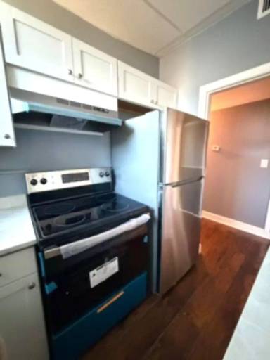 Main picture of 8 Saint John St