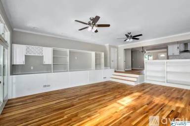 Main picture of 2223 California St SE