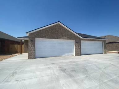 Main picture of 5524 Itasca St