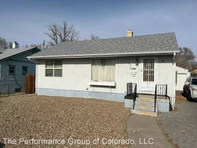 Main picture of 1721 E 5th St