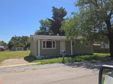 Main picture of 503 N Miller St