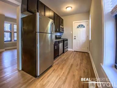 Main picture of 4036 N Ashland Ave