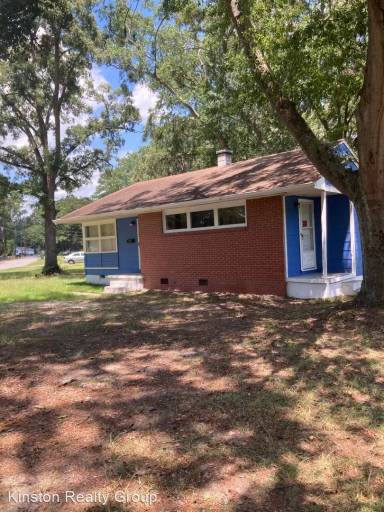 Main picture of 2201 Briarfield Rd