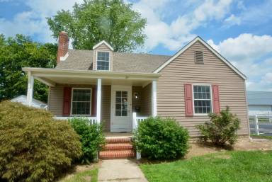 Main picture of 24 S Market St