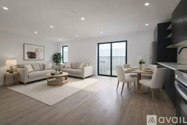 Main picture of 556 Market St